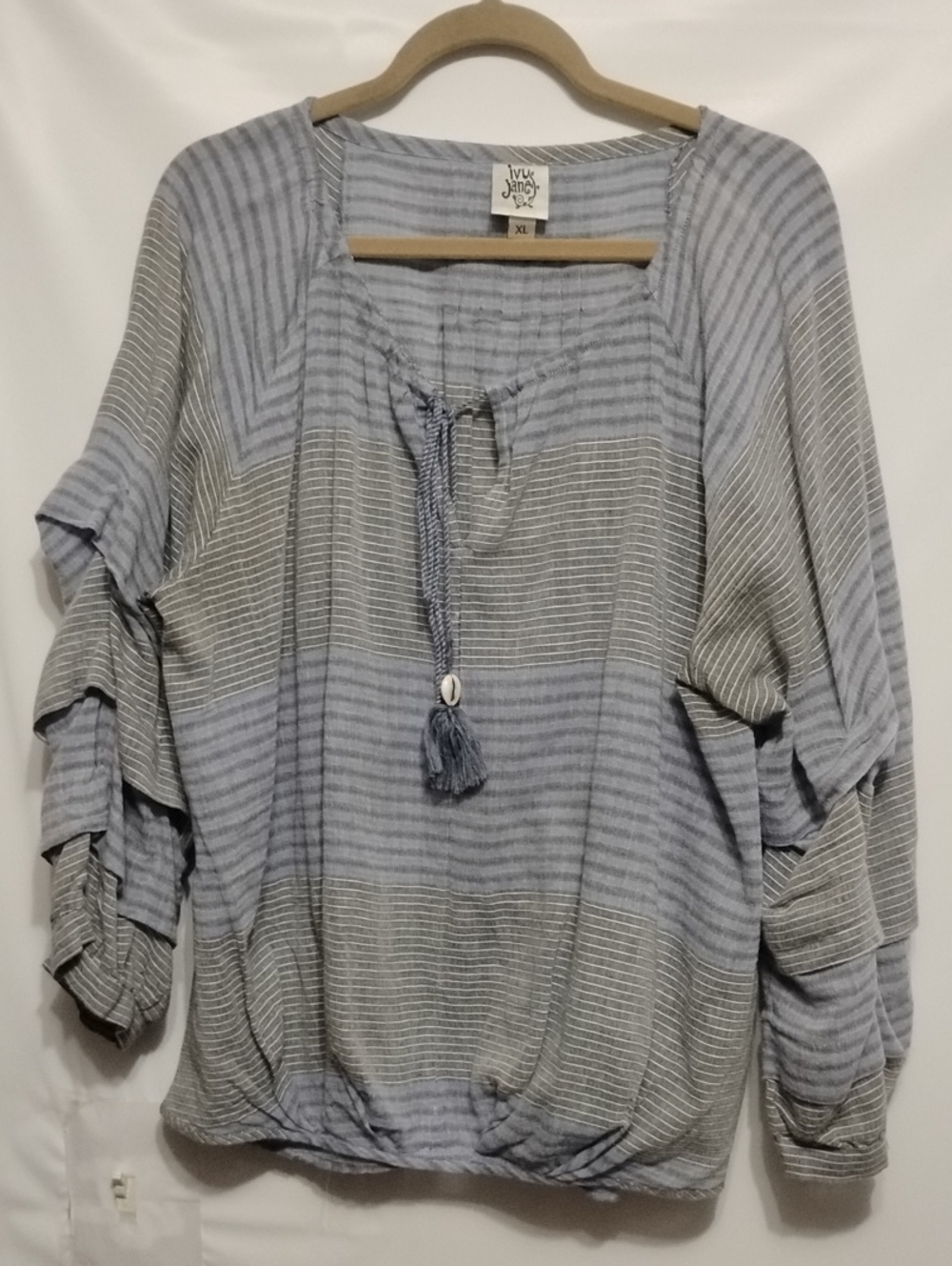 ivy jane Blue and Gray Striped Boho  Peasant Tunic